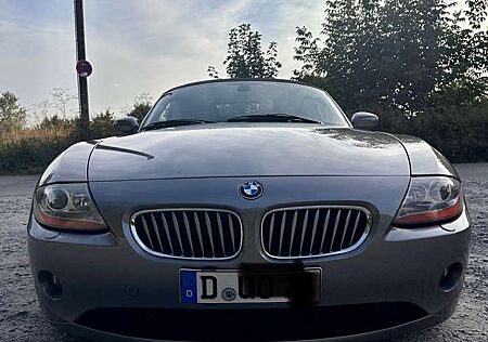 BMW Z4 3.0i E85 2003 6 Zyl. man. Schalter