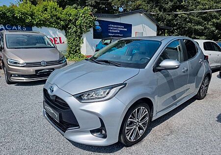Toyota Yaris 1.5 Hybrid Style NAVI/ HEADUP/ AUTOM. /LED