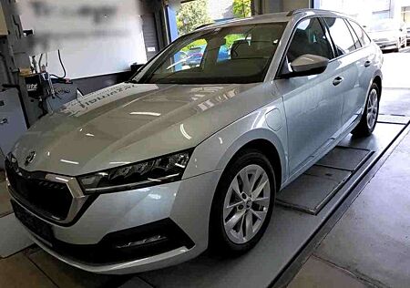 Skoda Octavia Combi 1.4 TSI iV DSG Ambition|NAVI|SHZG|