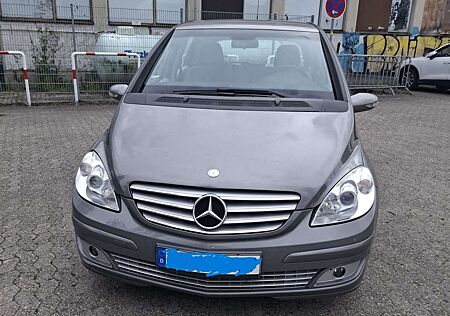 Mercedes-Benz B 180 CDI Autotronic
