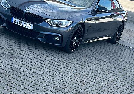 BMW 420d 420 Coupe Sport-Aut. Sport Line