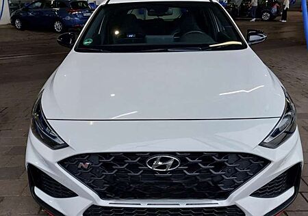 Hyundai i30 2.0 T-GDI DCT N Performance