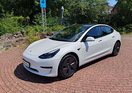Tesla Model 3 Basis RWD