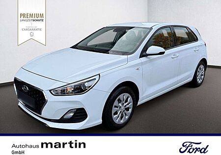 Hyundai i30 gebraucht kaufen Hyundai i30 1.4 KLIMA SERVO ABS
