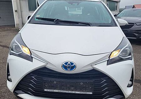 Toyota Yaris Hybrid Comfort