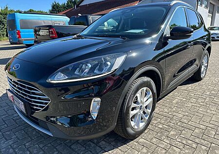 Ford Kuga 1.5 EcoBlue Titanium LED Kamera BLIS DAB