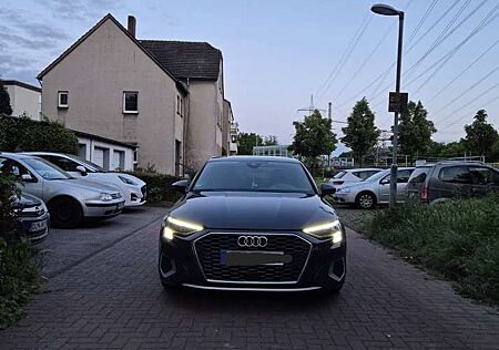 Audi A3 35 TFSI Limousine S tronic edition one