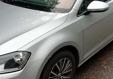 VW Golf Volkswagen TSI Blumemotion