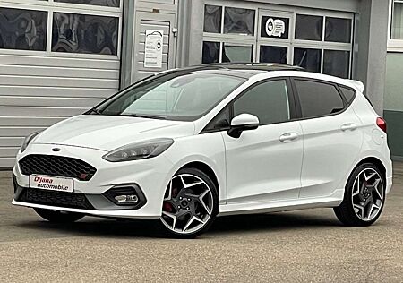 Ford Fiesta ST 5trg Pano B&O Kamera Performance TOP!