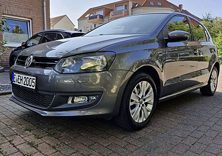 VW Polo Volkswagen V 5-Türer 1.2 Life - TÜV NEU - SHZ