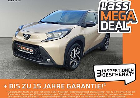 Toyota Aygo 1.0 Teamplayer ACC Fernlichtass. Kam. Navi