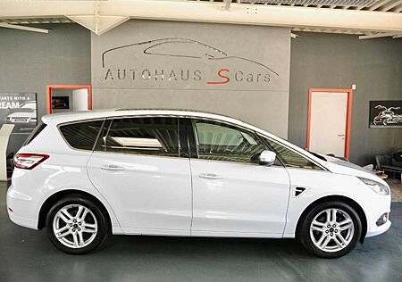 Ford S-Max Titanium*Navi*Panorama*Spur*AHK