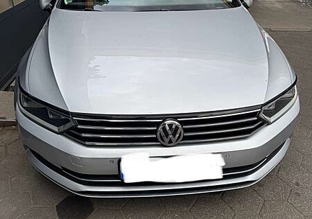 VW Passat Variant Volkswagen Diesel 2.0 TDI SCR Trendline