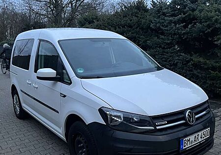 VW Caddy Volkswagen Trendline BMT
