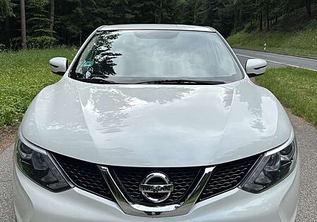 Nissan Qashqai 1.2 DIG-T N-Connecta