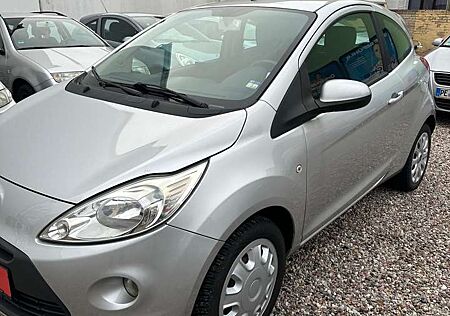 Ford Ka /+ Titanium***KLIMAANLAGE***SERVOLENKUNG**ABS***USW