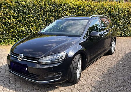 VW Golf Variant Volkswagen 1.4 TSI BlueMotion Techn. Highline
