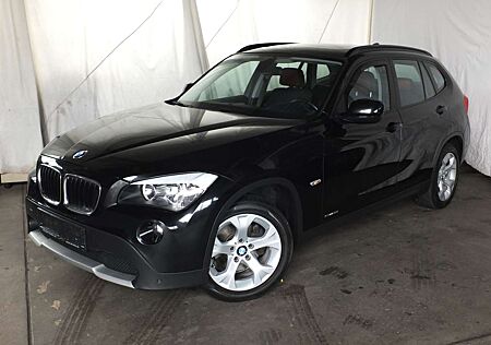BMW X1 18 i sDrive NAVI PANORAMADACH PDC SHZ