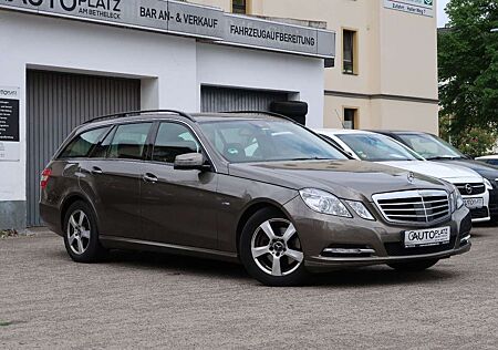 Mercedes-Benz E 220 T CDI *AUTOMATIK *ACC-TEMPOMAT *TOTWINKEL