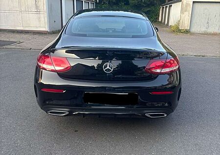 Mercedes-Benz C 250 d Coupe 9G-TRONIC Night Edition