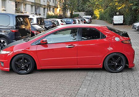 Honda Civic 1.8i-VTEC Sport Einzelstück TSS Umbau