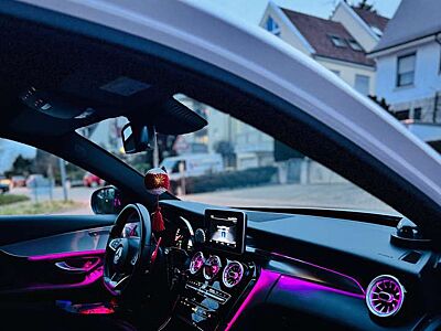 Mercedes-Benz C 300 9G-TRONIC AMG Line