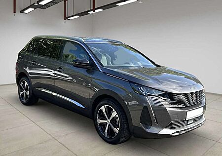 Peugeot 5008 Allure Pack +LED+KAMERA+ALLWETTER