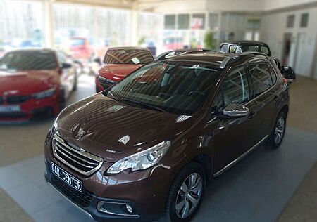 Peugeot 2008 e-HDi FAP 92 Allure; NAV ACC SHZ PDC LMF WR