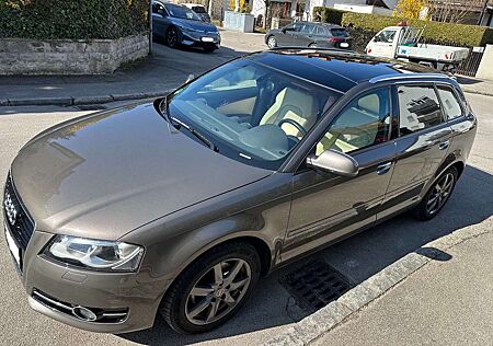 Audi A3 1.4 TFSI Sportback S tronic Ambition