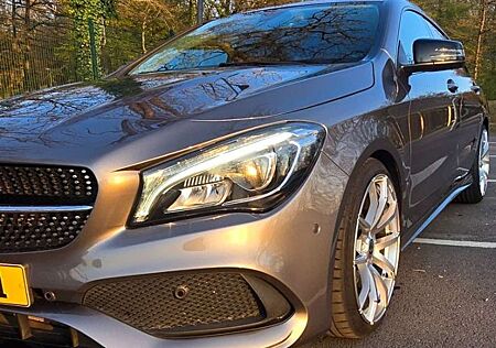 Mercedes-Benz CLA 200 CLA Shooting Brake 200 d 4Matic 7G-DCT AMG Line