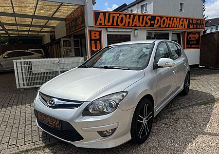 Hyundai i30 +Teil-Leder+Sitzheizung+Klimaautomatik