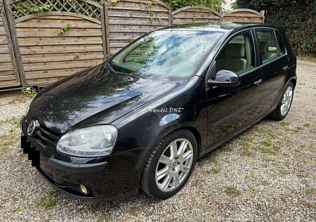 VW Golf Volkswagen V 1.9 TDI 105 PS Comfortline *KLIMAAUT*TEMP