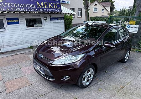 Ford Fiesta Titanium 5-Türen- 1.Hand