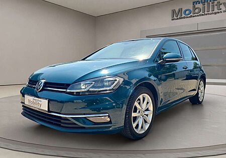 VW Golf Volkswagen VII Lim. Highline Pano ACC Standheizung GJR