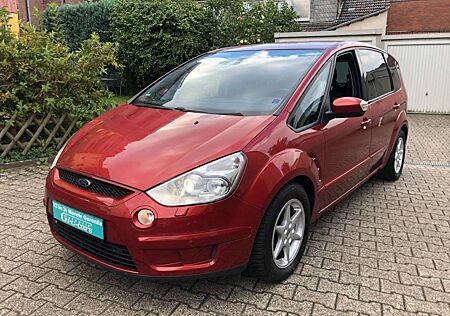 Ford S-Max Titanium AUTOMATIK *NAVI LEDER AHK