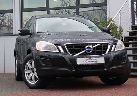 Volvo XC 60 XC60 D5 AWD Summum Pano