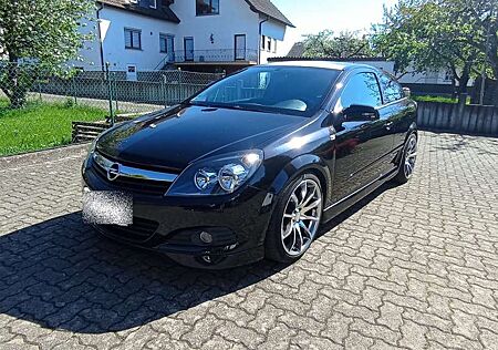 Opel Astra Edition Plus OPC Line