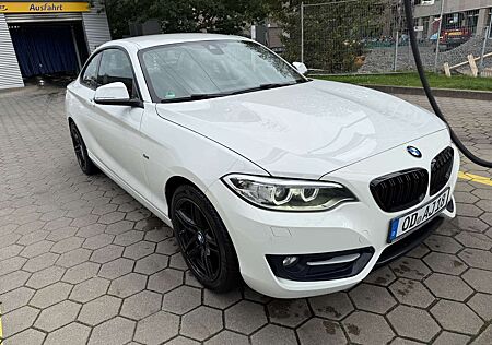 BMW 220d 220 Sportline gepflegten M Performance