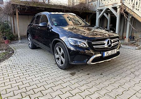 Mercedes-Benz GLC 220 d 4Matic 9G-TRONIC