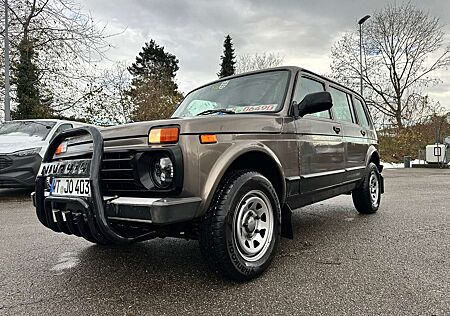 Lada Niva Taiga 4x4*74.000 km*HU Neu*1.Hand*
