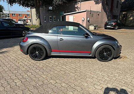 VW Beetle Volkswagen Cabriolet 2,0 TDI Club & Lounge Navi