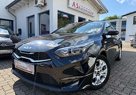 Kia Cee'd Ceed / 1.0 T-GDI Vision NAVI+KLIMATR.+SPUR.-H+DAB+SHZ