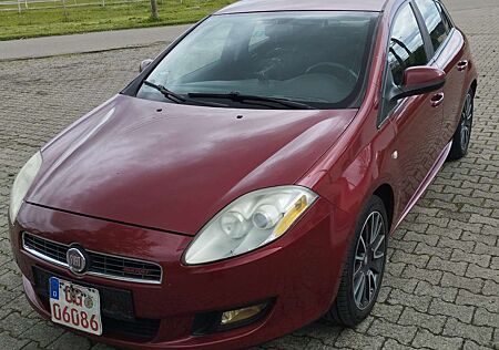 Fiat Bravo 1.9 Multijet 16V DPF Sport Plus Klimaautomatik