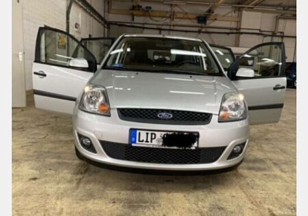 Ford Fiesta 1.4 Ambiente