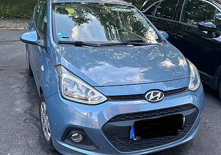 Hyundai i10 1.0 AutomatikTrend