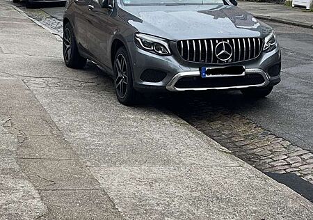 Mercedes-Benz GLC 350 d 4Matic 9G-TRONIC AMG/ Exklusiv
