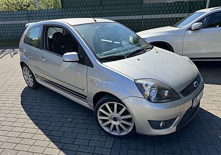 Ford Fiesta 2.0 ST