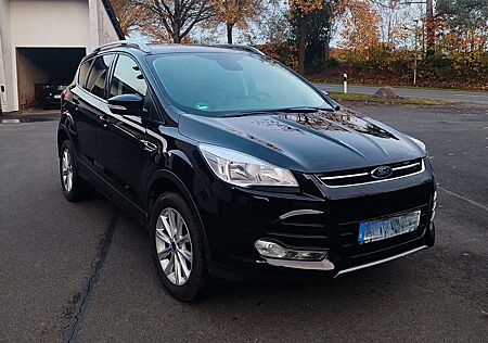 Ford Kuga 1.5 EcoBoost 2x4 Trend