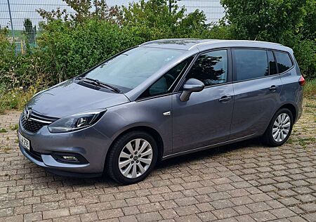 Opel Zafira Tourer