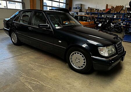 Mercedes-Benz S 320 W 140 2. Hand Scheckheft Mercedes